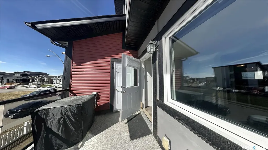 250 Akhtar Bend Saskatoon SK S7W 0W4