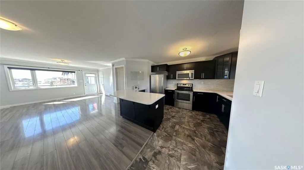 250 Akhtar Bend Saskatoon SK S7W 0W4