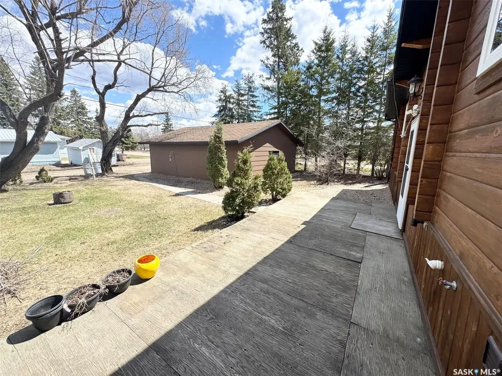 500-504 1st Avenue N Rose Valley SK S0E 1M0