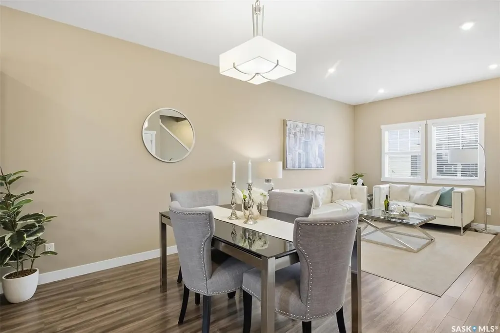 1216 Pringle Way Saskatoon SK S7T 0X5