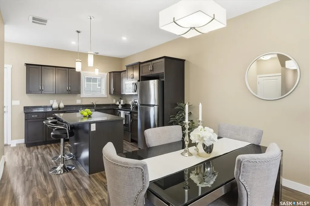 1216 Pringle Way Saskatoon SK S7T 0X5