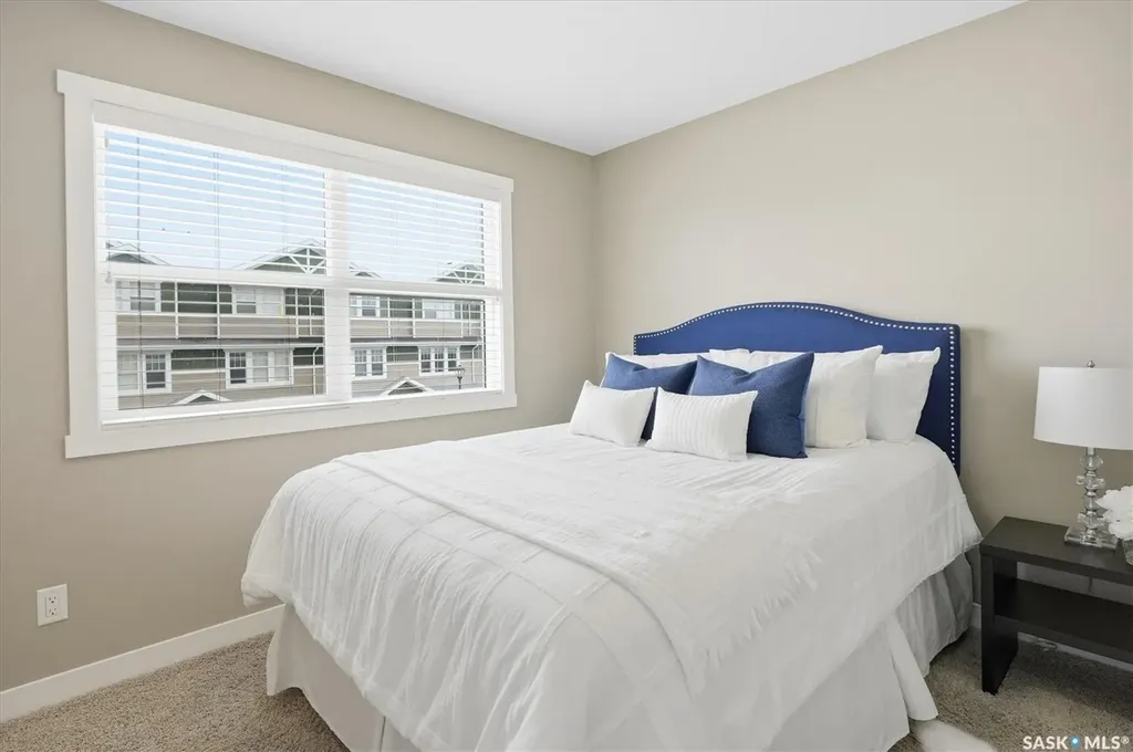 1216 Pringle Way Saskatoon SK S7T 0X5