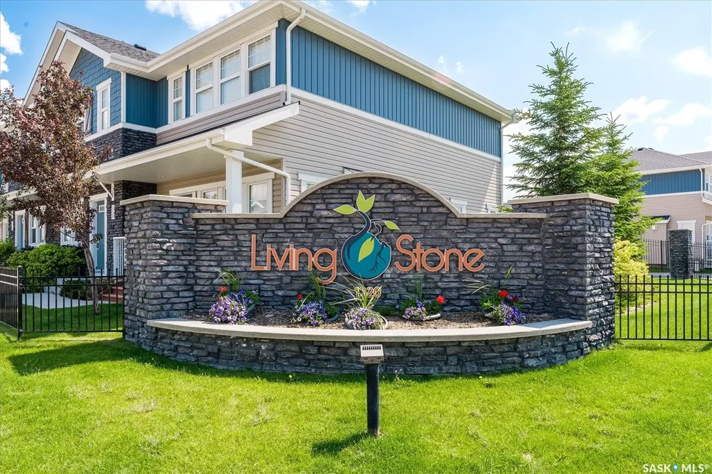 1216 Pringle Way Saskatoon SK S7T 0X5