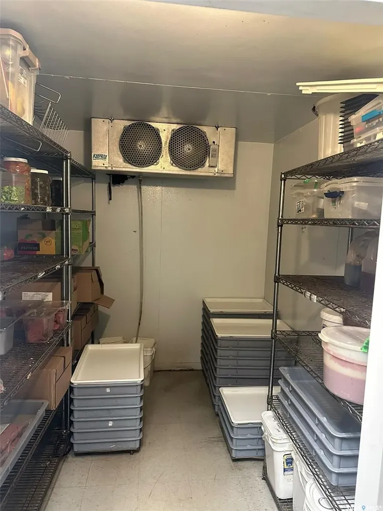 928 8th Street E Saskatoon SK S7H 0R8