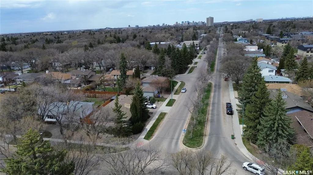 4220 Hillsdale Street Regina SK S4S 3Z2