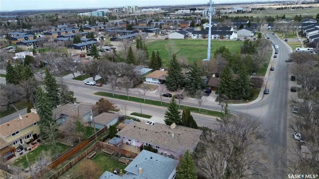 4220 Hillsdale Street Regina SK S4S 3Z2