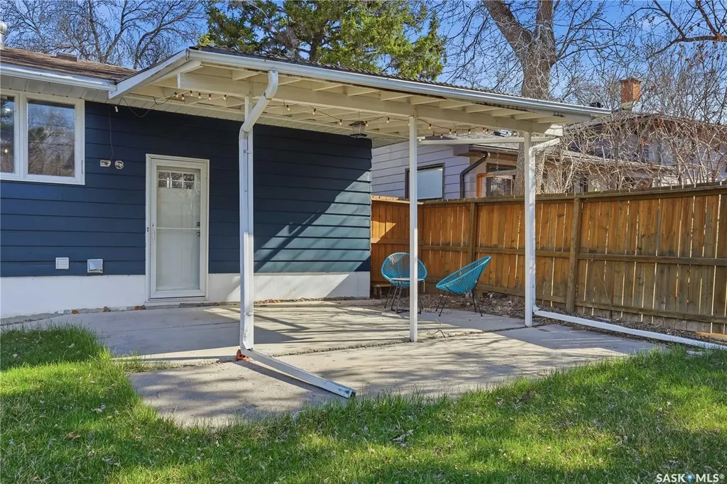 245 Orchard Crescent Regina SK S4S 5B9