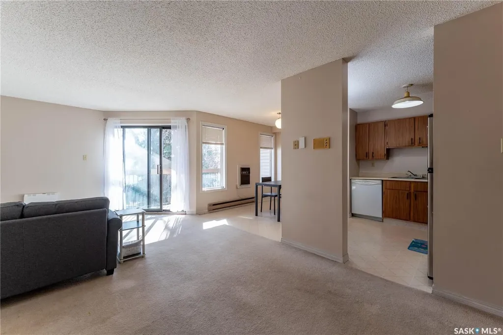 302 Tait Crescent Saskatoon SK S7H 5L2