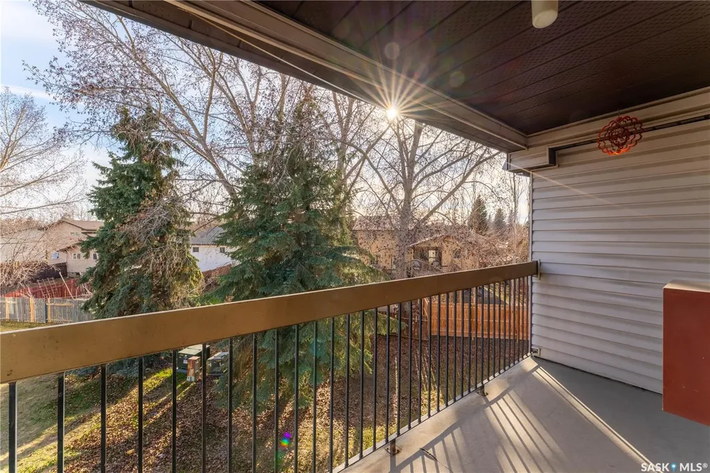 302 Tait Crescent Saskatoon SK S7H 5L2