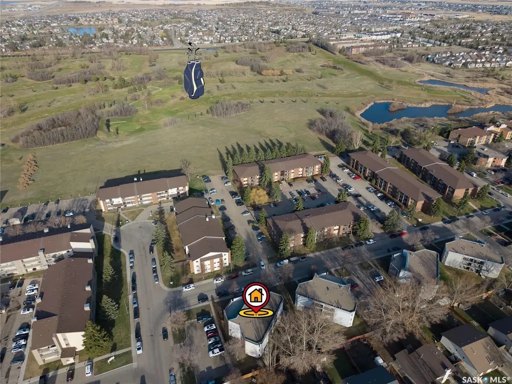 302 Tait Crescent Saskatoon SK S7H 5L2