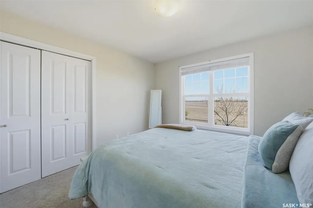 1015 Patrick Crescent Saskatoon SK S7W 0M3