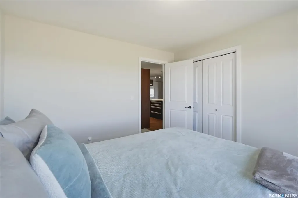 1015 Patrick Crescent Saskatoon SK S7W 0M3