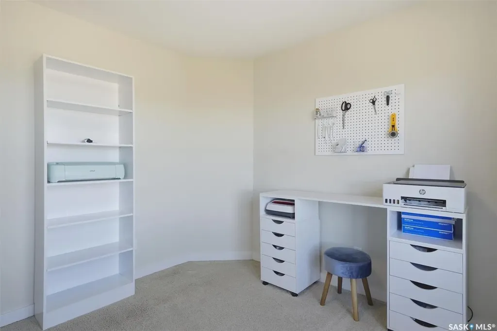 1015 Patrick Crescent Saskatoon SK S7W 0M3