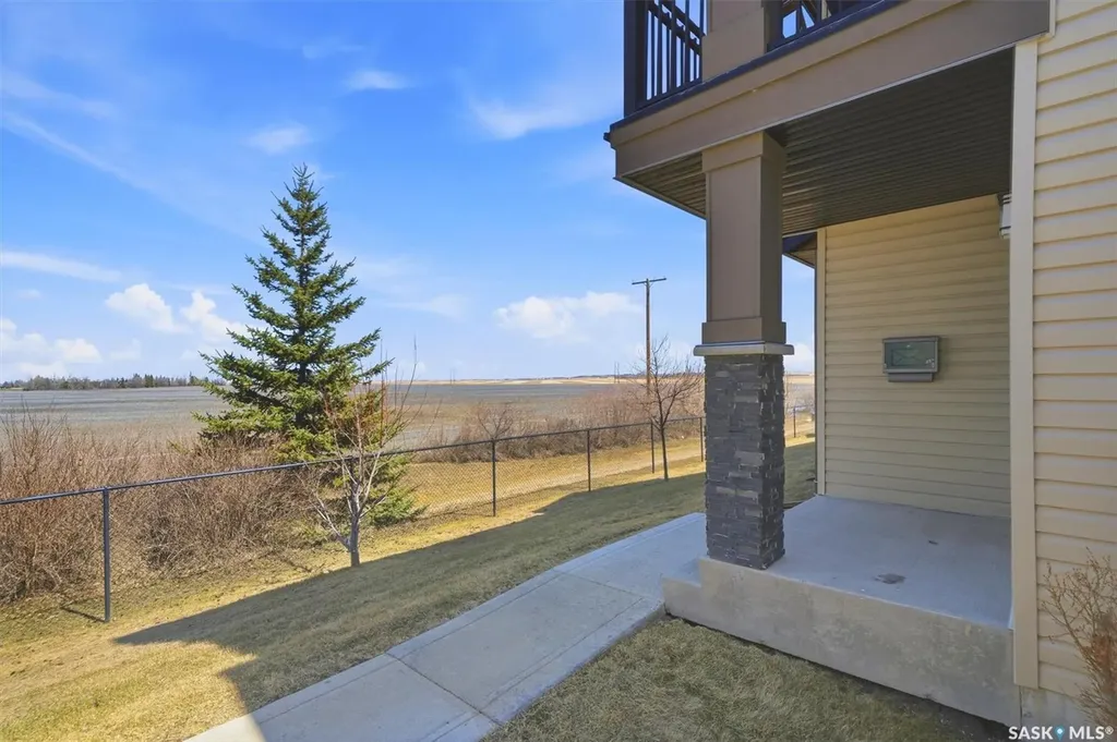 1015 Patrick Crescent Saskatoon SK S7W 0M3