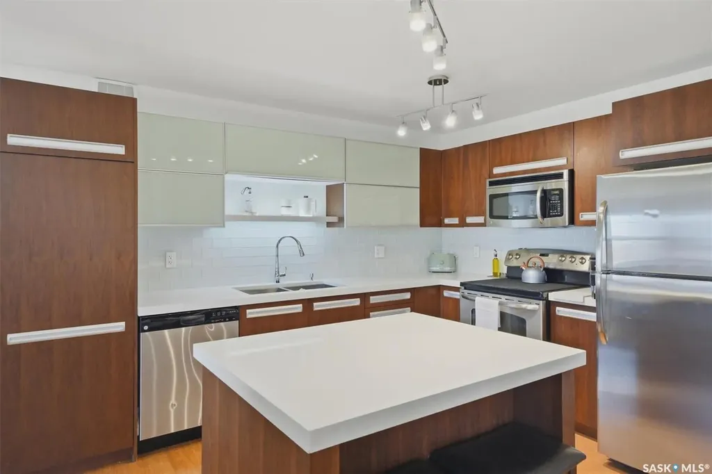 1015 Patrick Crescent Saskatoon SK S7W 0M3