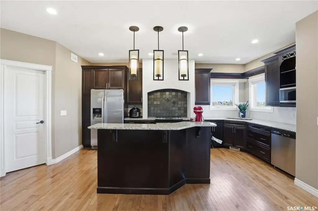 102 Thode Avenue Saskatoon SK S7W 1A1