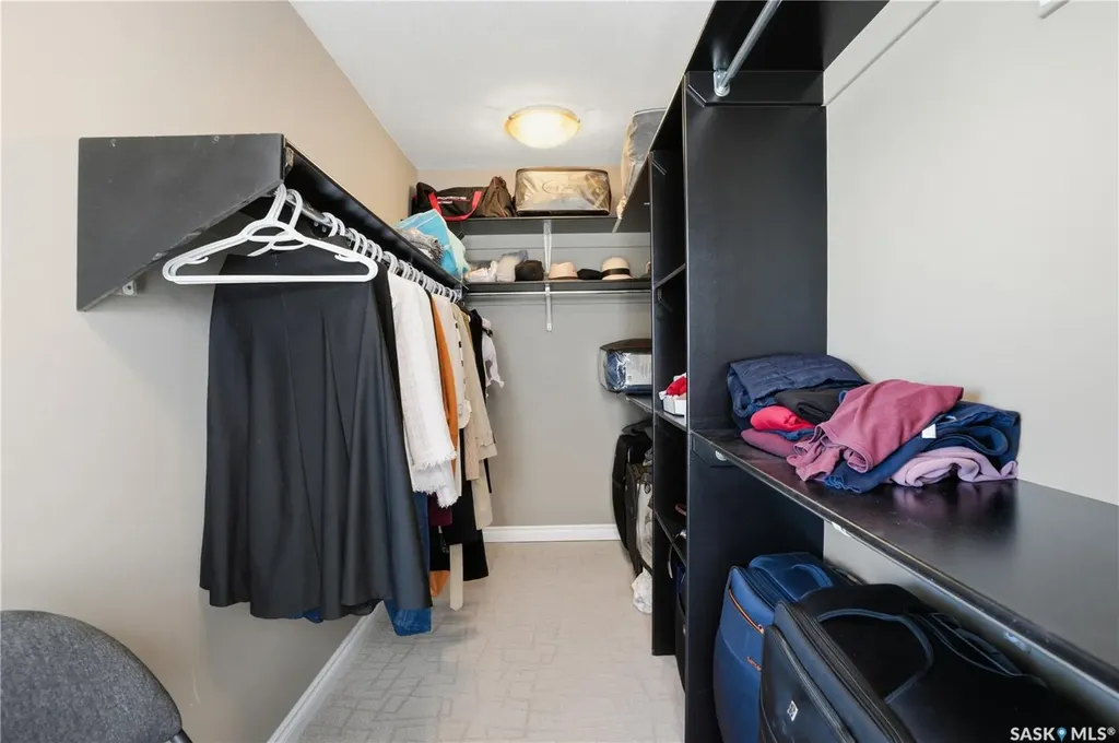 102 Thode Avenue Saskatoon SK S7W 1A1