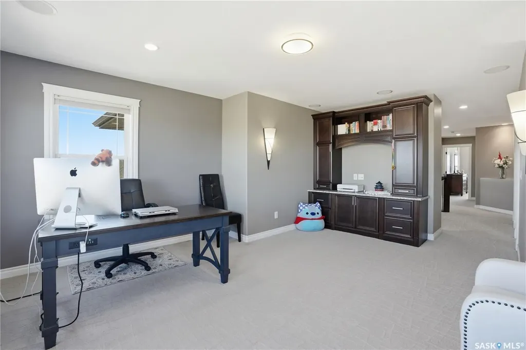 102 Thode Avenue Saskatoon SK S7W 1A1