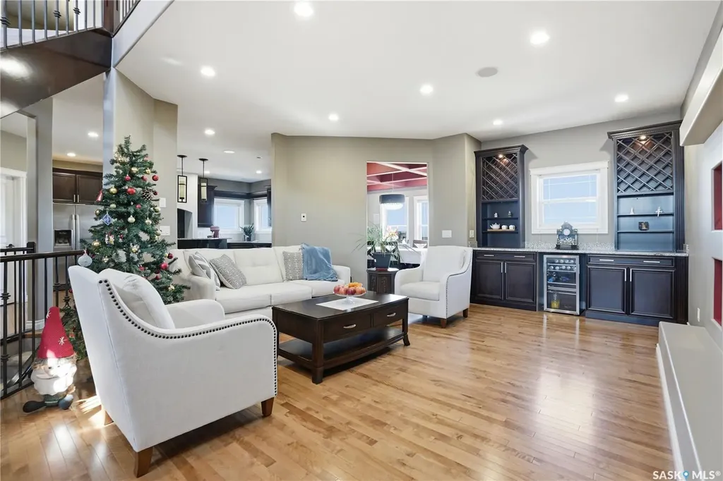 102 Thode Avenue Saskatoon SK S7W 1A1
