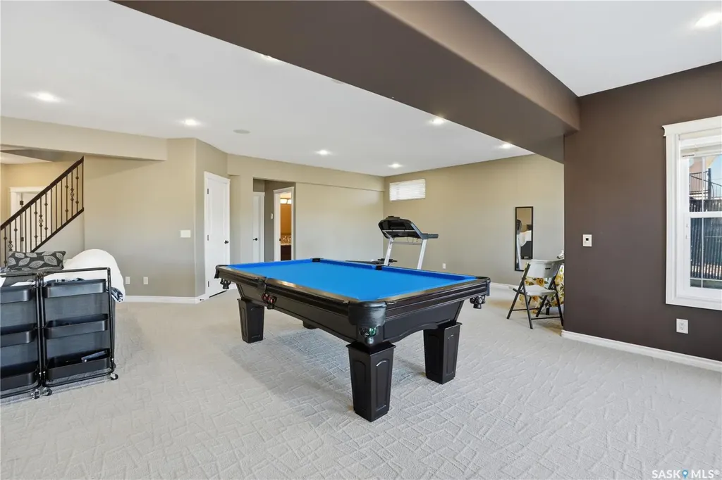 102 Thode Avenue Saskatoon SK S7W 1A1