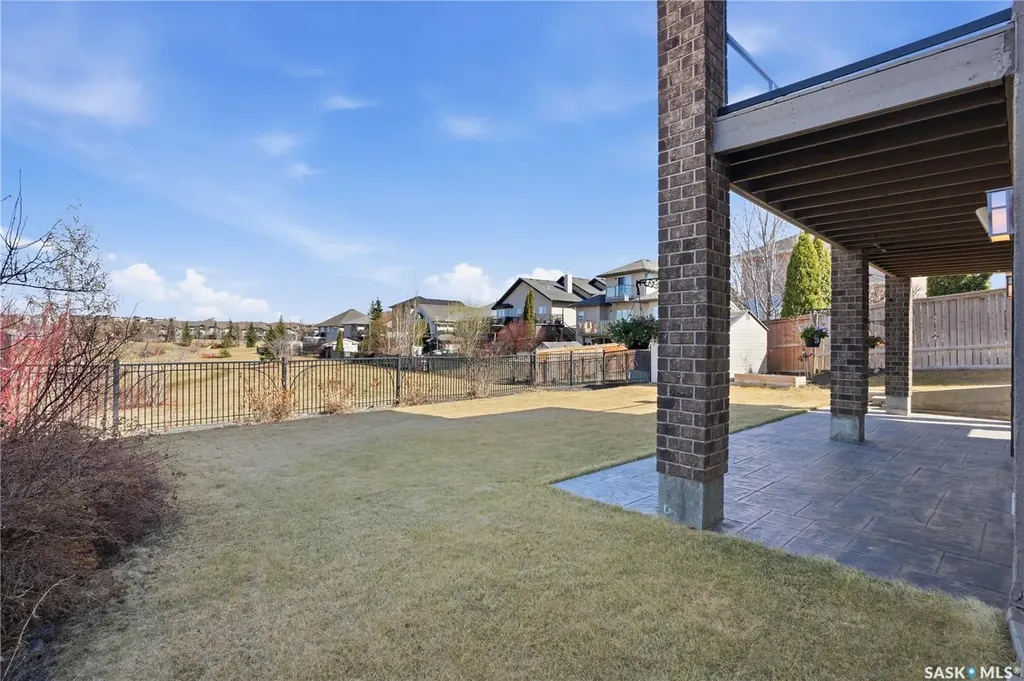 102 Thode Avenue Saskatoon SK S7W 1A1