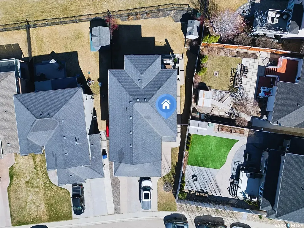 102 Thode Avenue Saskatoon SK S7W 1A1