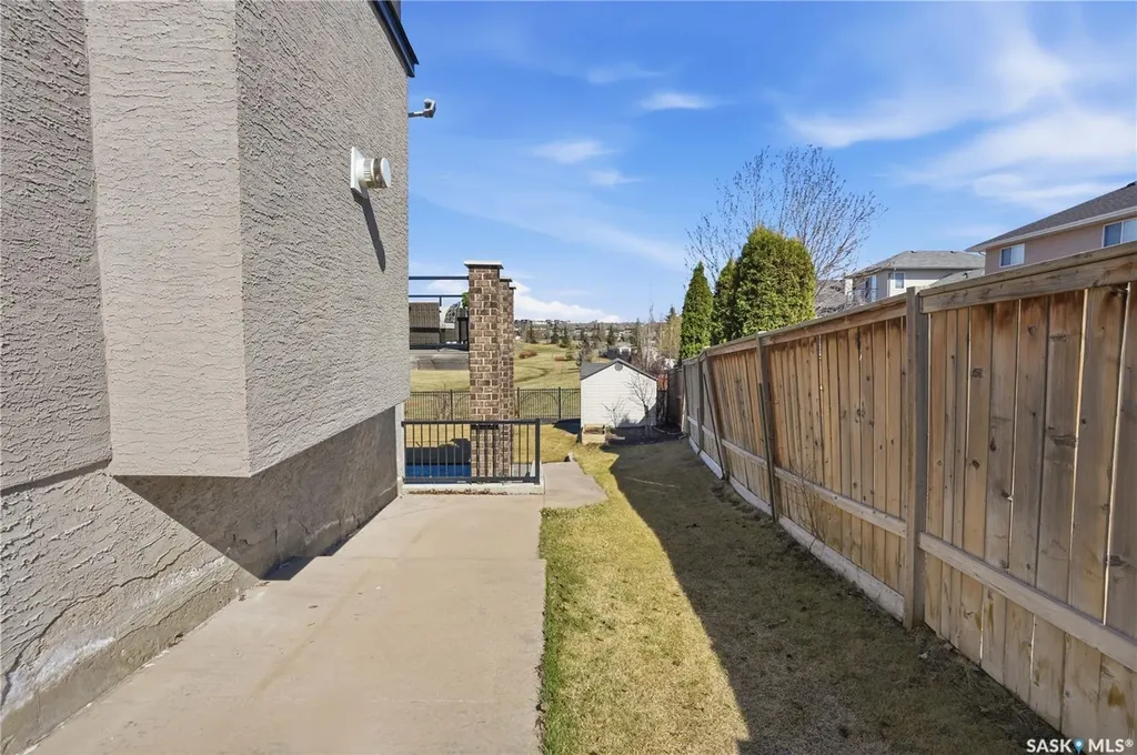 102 Thode Avenue Saskatoon SK S7W 1A1
