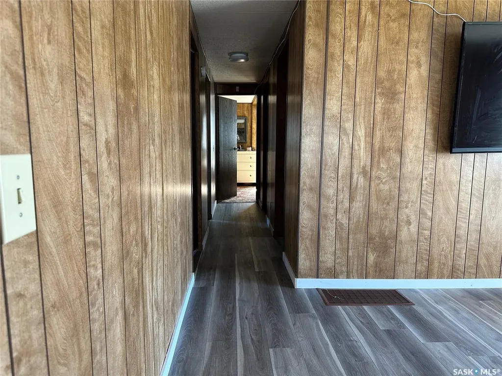 129 Laing Crescent Weyburn SK S4H 2R8
