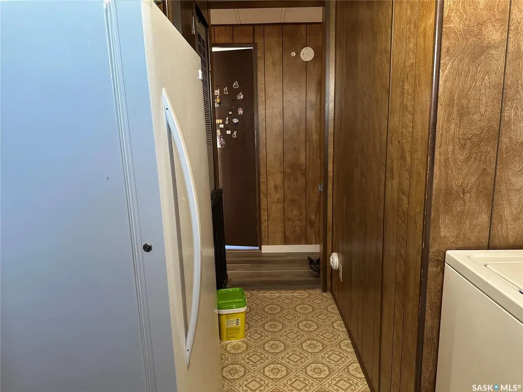129 Laing Crescent Weyburn SK S4H 2R8