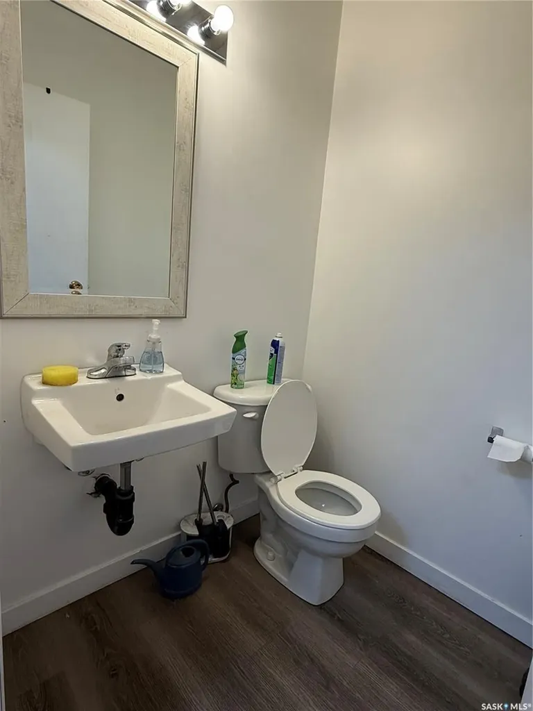 1550 Park Street Regina SK S4N 2G1