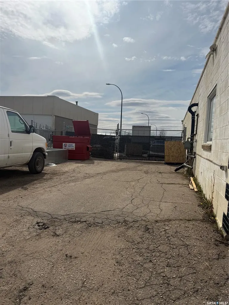 1550 Park Street Regina SK S4N 2G1
