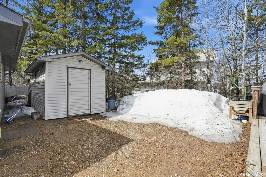 205 Bay Drive W Christopher Lake SK S0J 0N0
