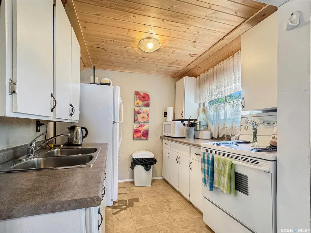 551 Joseph Crescent Cochin SK S0M 0L0