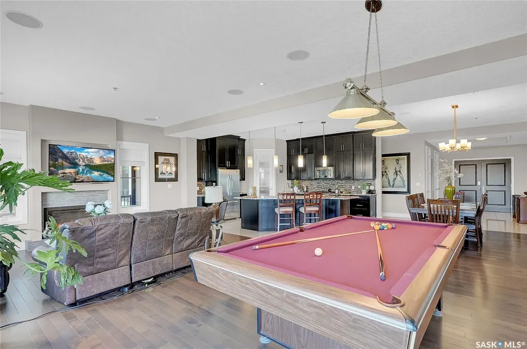 205 Fairford Street E Moose Jaw SK S6H 0E1