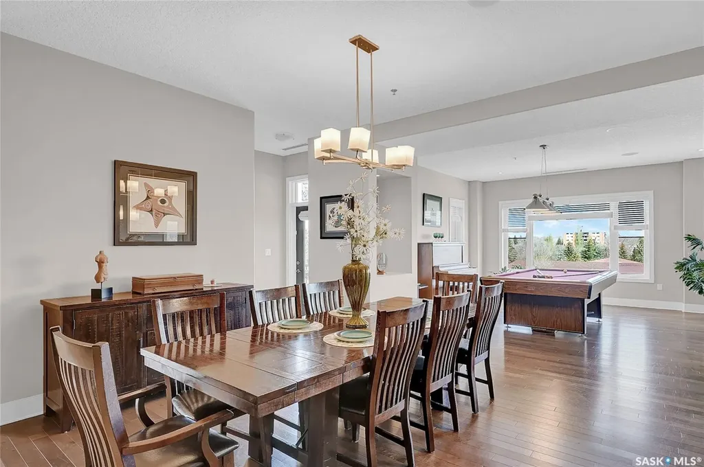 205 Fairford Street E Moose Jaw SK S6H 0E1