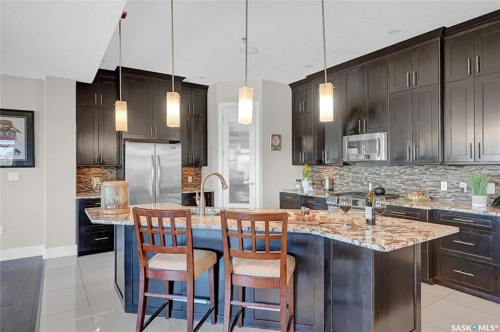 205 Fairford Street E Moose Jaw SK S6H 0E1