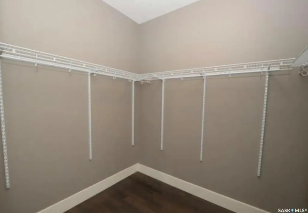 205 Fairford Street E Moose Jaw SK S6H 0E1