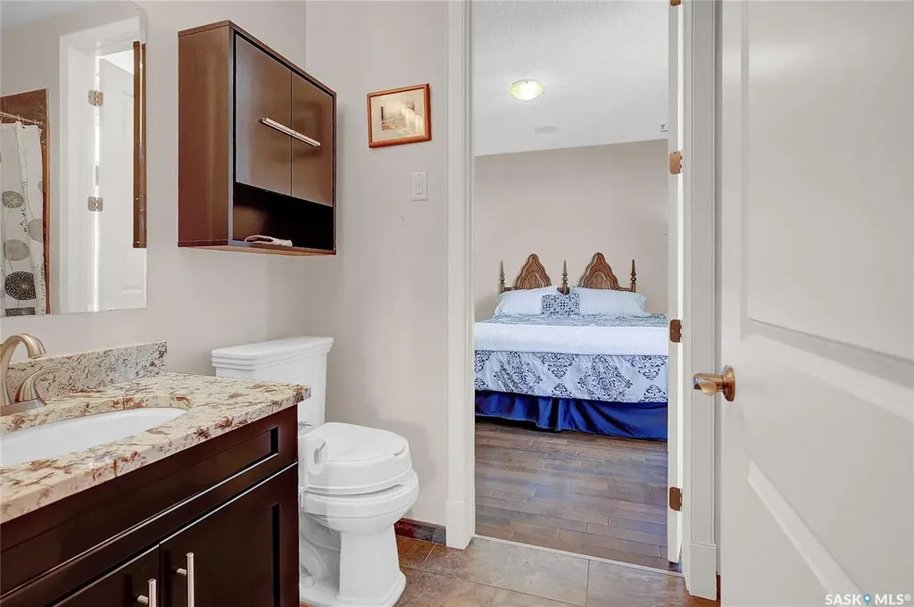 205 Fairford Street E Moose Jaw SK S6H 0E1