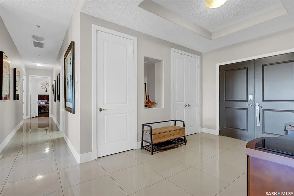 205 Fairford Street E Moose Jaw SK S6H 0E1