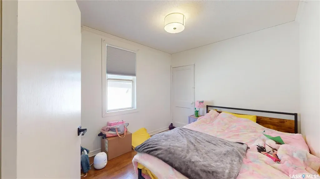 1337 Mctavish Street Regina SK S4T 3W1