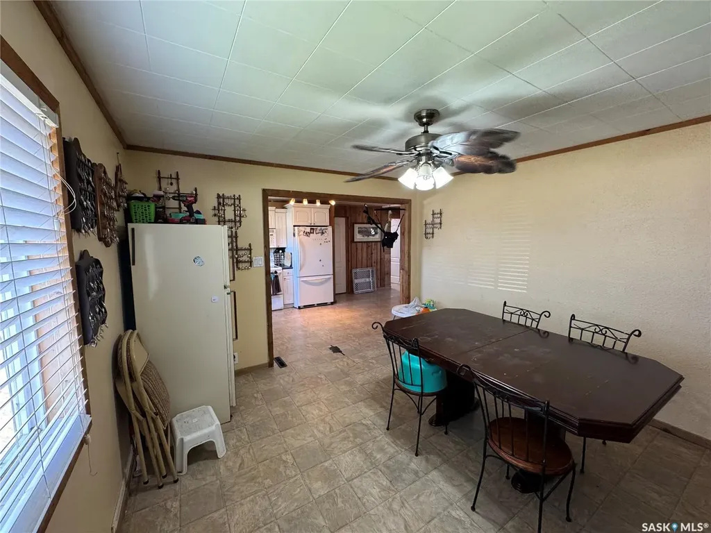381 2nd Street Disley SK S0G 0H0