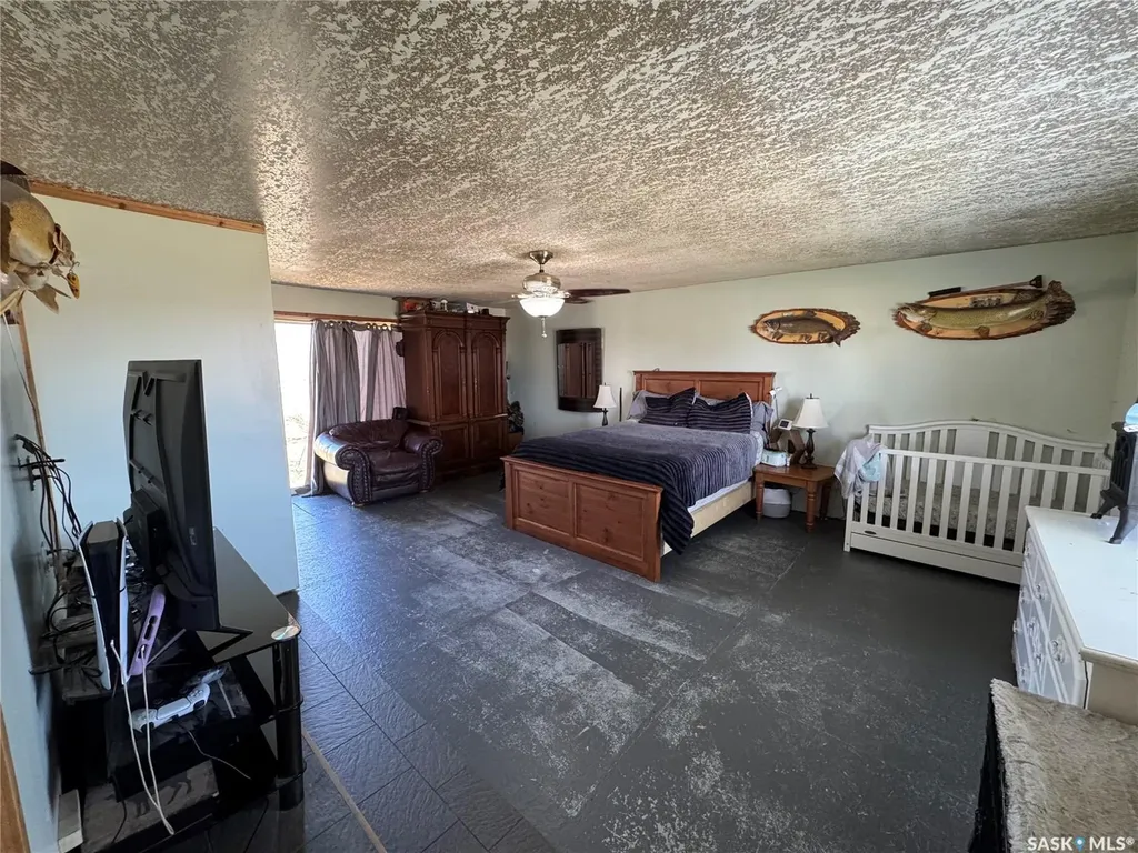 381 2nd Street Disley SK S0G 0H0