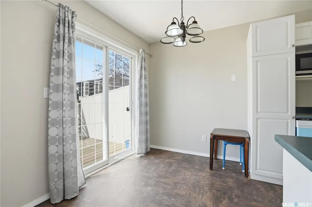 110 Keevil Crescent Saskatoon SK S7N 4N8