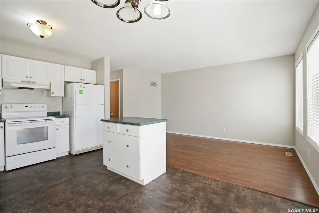 110 Keevil Crescent Saskatoon SK S7N 4N8