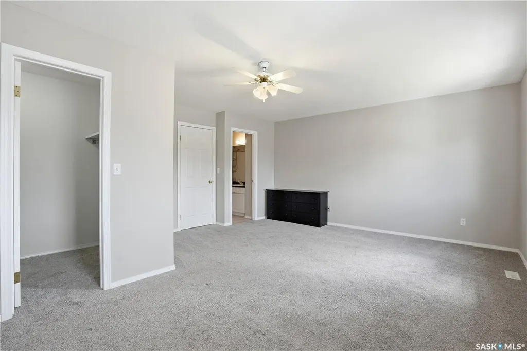110 Keevil Crescent Saskatoon SK S7N 4N8