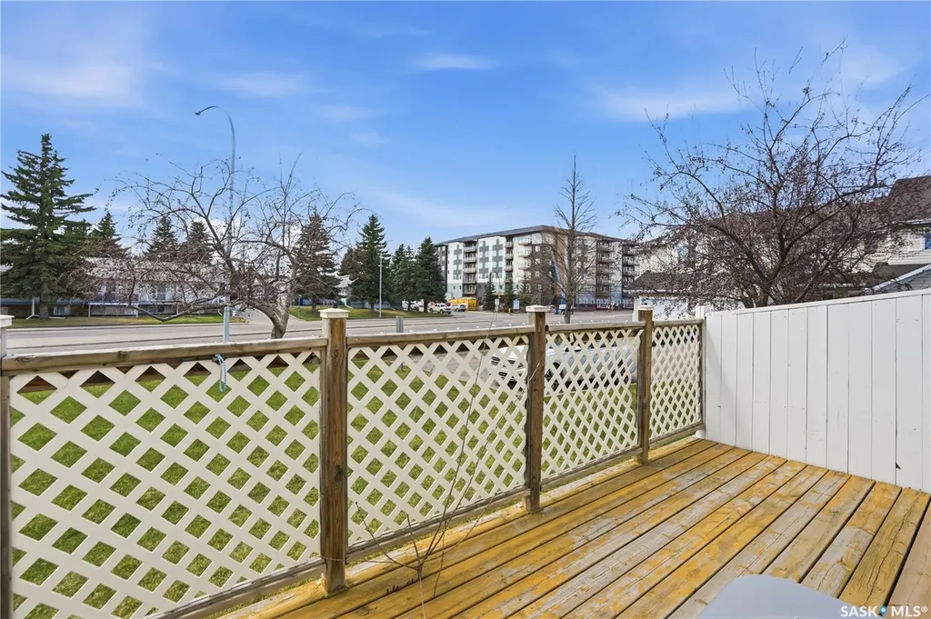 110 Keevil Crescent Saskatoon SK S7N 4N8