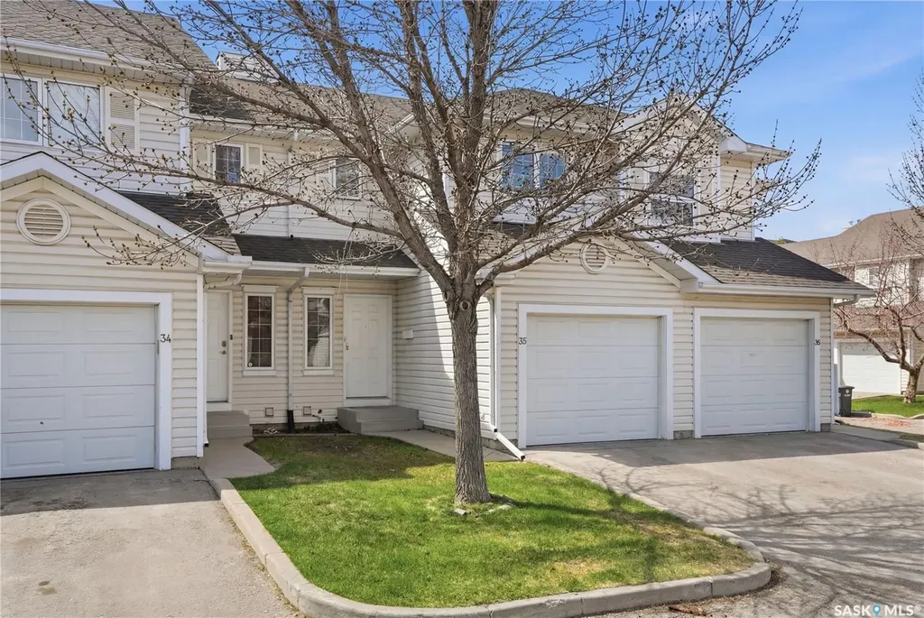 110 Keevil Crescent Saskatoon SK S7N 4N8