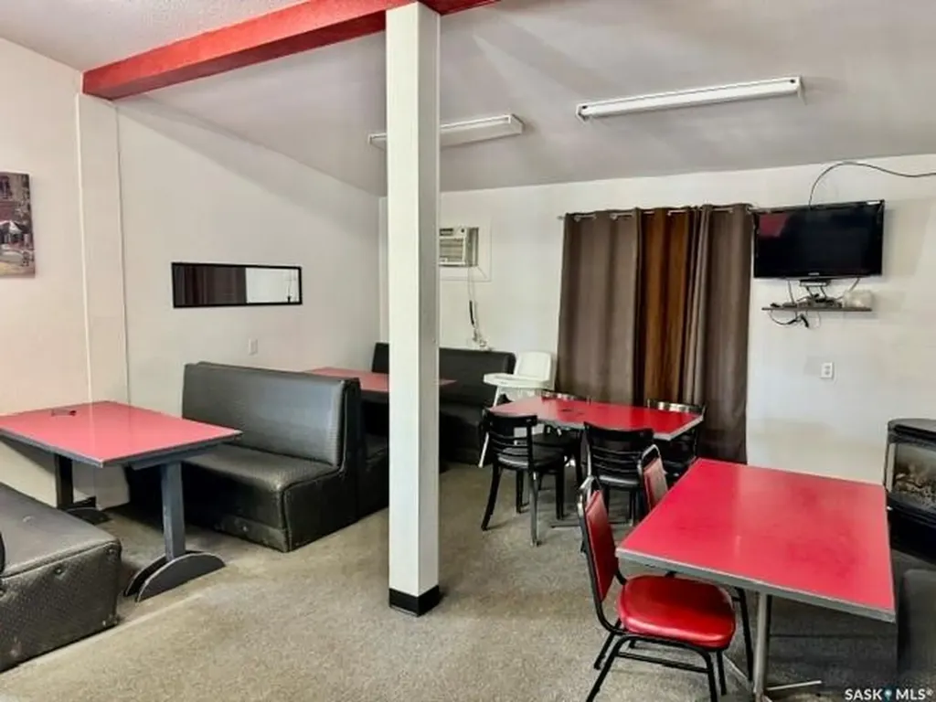 123 Aspen Street Leroy SK S0K 2P0