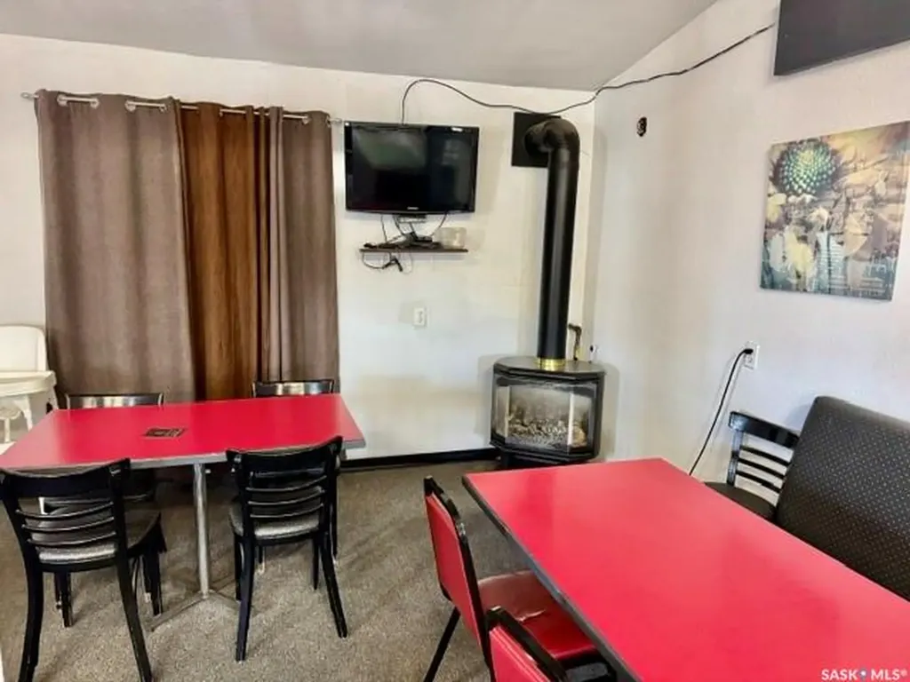123 Aspen Street Leroy SK S0K 2P0