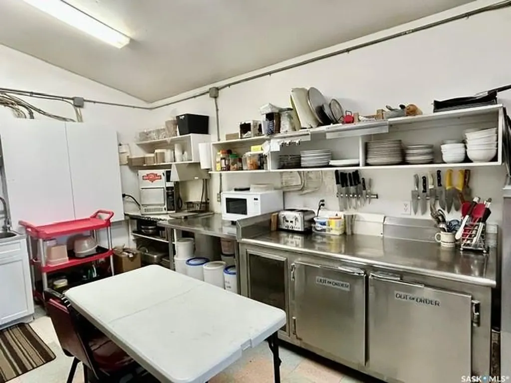 123 Aspen Street Leroy SK S0K 2P0